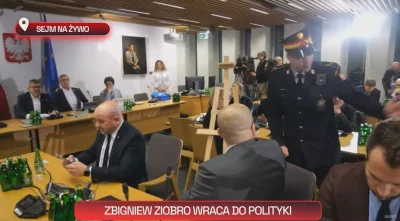 czerwona_krewetka - Boże, jeszcze się nie zaczęło, a już nie mogę tego oglądać. Co za...