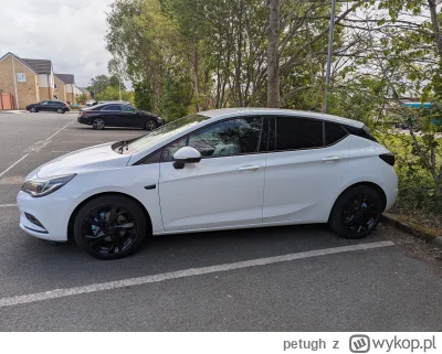 petugh - @Vito_Scaletta dual climate control, skóra, podgrzewanie siedzeń i kierownic...