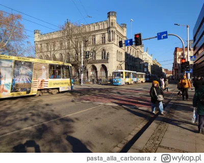 pastaallacarbonara - @pastaallacarbonara: grubo :)