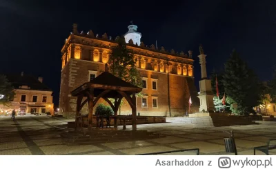 Asarhaddon - Ratusz w Sandomierzu, rynek starego miasta.

#sandomierz