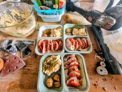 Krajalnica586 - Obiadek gotowy, jedno zjedzone, 3 na zapas (｡◕‿‿◕｡)

Polędwiczka mary...