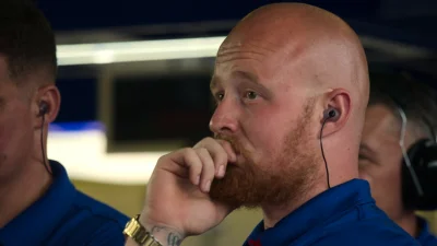 Jailer - Kiedy miałeś dostać premię i jechać na wakacje, ale przypomniałeś sobie, że ...