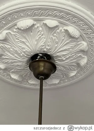 szczurozjadacz - Macie pomysł czym mogę przyczepić żyrandol do tego styropianowego sy...