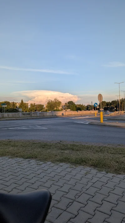 vulcanitu - Dęblin, a w tle chyba jaka atomówka nwm
#spierdotrip