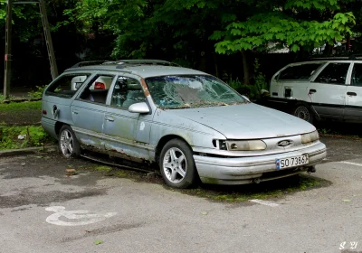 r5678 - @Peter_Sinclair: według mnie zdjecia muszą być aktualne albo góra rok do tyłu...