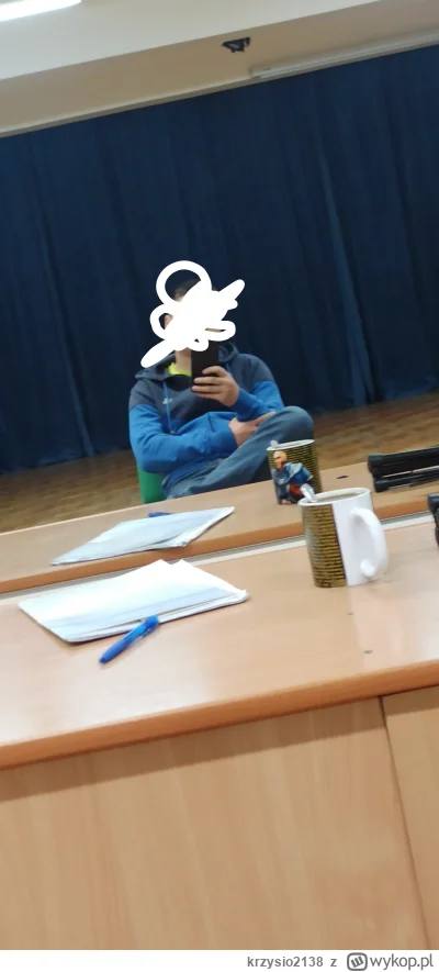 krzysio2138 - #przegryw jestem nauczycielem gry na gitarze w Domu kultury. Zasada jes...