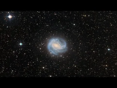 Borealny - Zbliżenie na M83. Tym razem to południowy wiatraczek. Odległy o 14,7 milio...