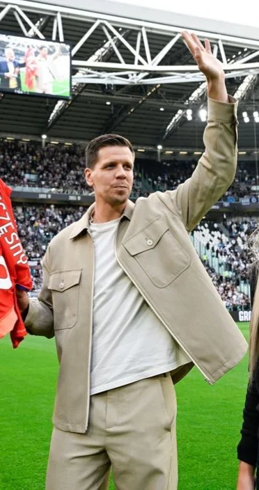 Trzesidzida - Kiedy poluzowałeś Peni śruby w kołach i patrzysz jak wchodzi spóźniony ...