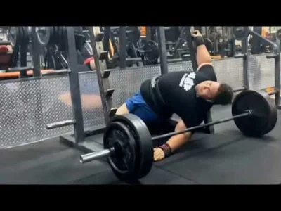 AdamF_OG - Nie rozumiem po co niektórzy ludzie albo pajacują na siłowni robiąc jakieś...