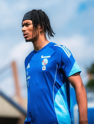 tomwick55 - Maxi Oyedele do tej pory rozegrał w barwach RC Strasbourg zaledwie 23 min...