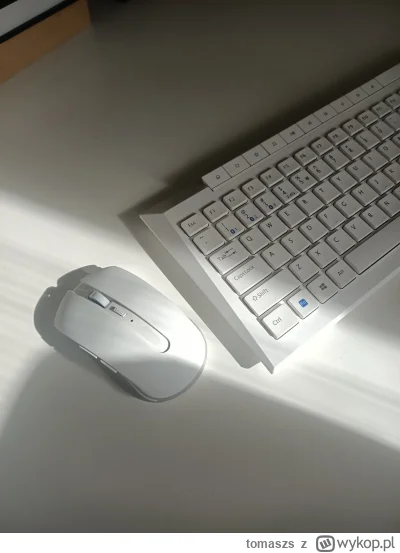 tomaszs - I got myself a new keyboard and mouse. It's a white Bluetooth set with abil...