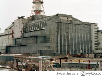 Sweet-Jesus - Widok zachodniej i północnej strony sarkofagu.

Zachodnia ściana (czoło...