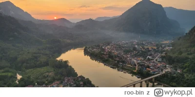 roo-bin - Wioska Nong Khiaw w Laosie to wg mnie jedna z najlepszych baz wypadowych dl...