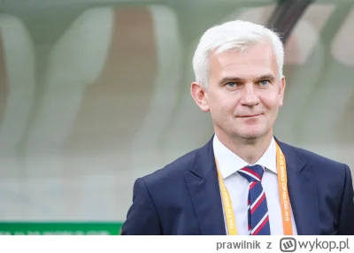 prawilnik - Najstarszy 46 latek w Polsce - Jacek Magiera. Od ponad dekady siwy.

#mec...