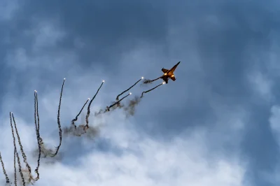 MusztardowyTygrys - Fiński F/A 18 Hornet na pokazach w Radomiu
#fotografia #airshow