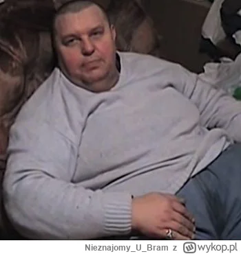 NieznajomyUBram - >poproś o przeniesienie do biura

@heniek_8: