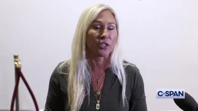 Tommy__ - Co innego gdyby dziennikarka była z Rosji, to wtedy na pytanie by odpowiedz...