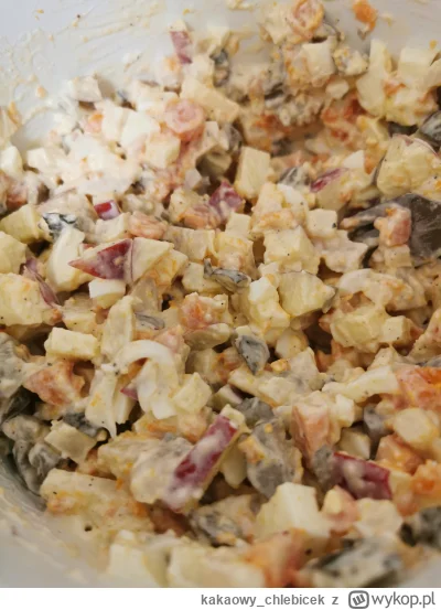 kakaowy_chlebicek - Ile plusów dostanie sałatka jarzynowa #przegryw #jedzzwykopem #go...