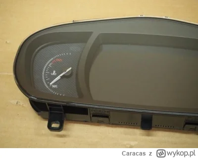 Caracas - @Gmeras no dobra teraz widzę po nawiewie z lewej strony. Ale jedna rzecz mi...