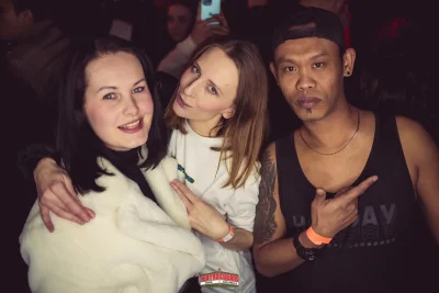 Przegryw196cm - Typowy widok w każdym polskim klubie w 2025 roku
Lata wciskania ojkof...