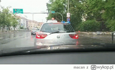 m.....n - Olać szybę, ważne, żeby znaczek od samochodu był czysty ( ͡° ͜ʖ ͡°)

#hehes...