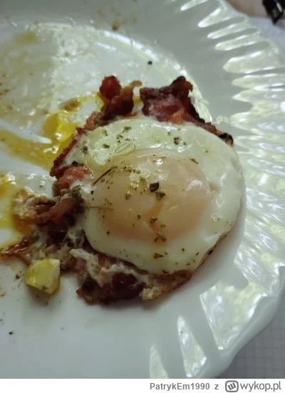 PatrykEm1990 - Masz, poczęstuj się