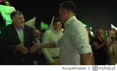 KarguliPawlak - @KarguliPawlak: a tu jeszcze przytulasek na dowiedzenia