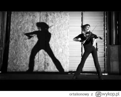 ortalionowy - @annlupin: