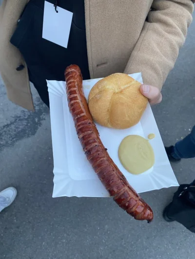 Piotrek7231 - #mecz #stadionowejedzenie #jedzenie #pilkanozna 
 Gięta Kszo Ostrowiec ...