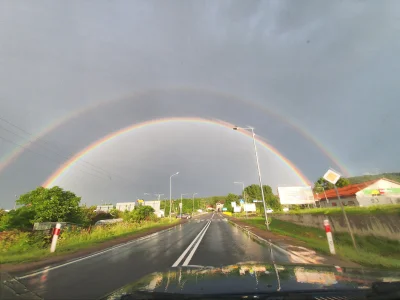 saycomp - @Seaman193:  U nas było widać tą tęczę z drugiej strony!