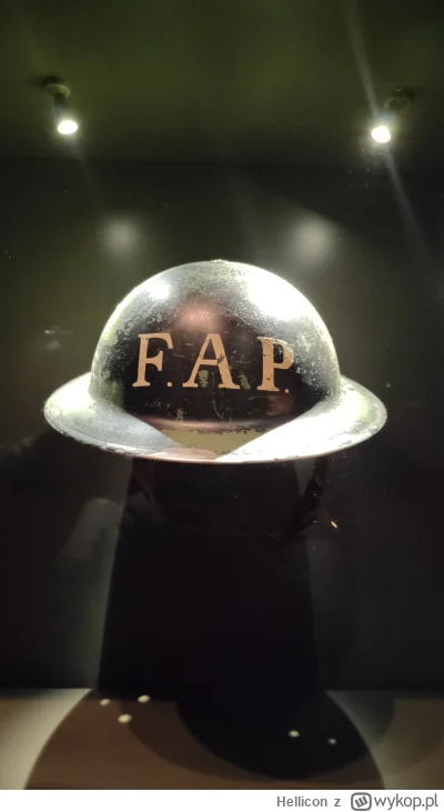 Hellicon - Przy tym skisłem srogo. Przydałby się w domu każdego wykopka. Safty first ...