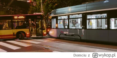 Domciu - Dawno nie widziałem tak słodkiego buziaka w wykonaniu naszego taboru ( ͡° ͜ʖ...