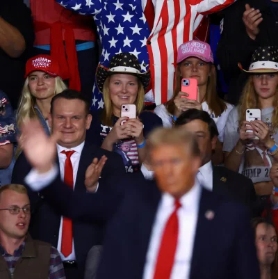 Z.....o - A co tam robił przyszły prezydent RP? ( ͡° ͜ʖ ͡°)
#wybory #usa #trump #poli...