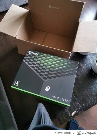 4ntymateria - W końcu.. będzie grane 😛

#xbox #playstation #gry #heheszki #humorobra...