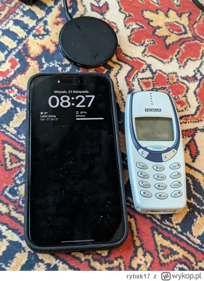 rybak17 - #iphone #nokia

Dopowiedzcie, który telefon wybrać? 

Oba mają AOD, szybkie...
