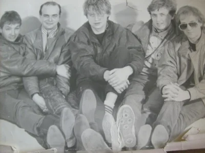 Lardor - „Zaopiekuj się mną..."

Są takie zespoły które są znane z jednego przeboju t...