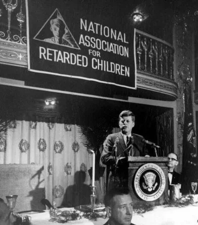 Mar3czek - Prezydent Kennedy w siedzibie wykopu, 1962r.
#historia #wykop