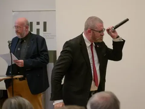 sandal - Brauniarze:
Co lewaki, nie podoba wam się wolność słowa u Rymanowskiego? Każ...