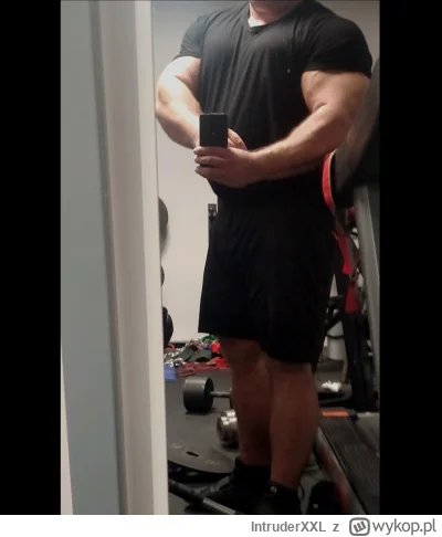 IntruderXXL - Niesamowicie Żadkie zdjęcie "Intruder przodem, podczas treningu" AD 202...