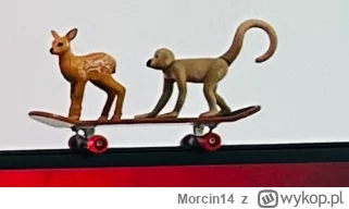 Morcin14 - @kolegaBob: Że Leclerc to jeleń bo tyle lat tam siedzi ale sir Lewis Hamil...