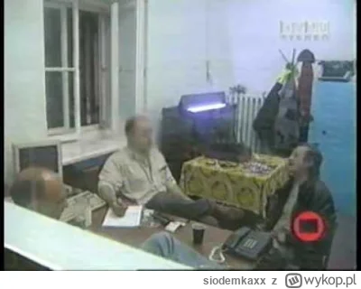 siodemkaxx - #rolnikszukazony to które bardziej z-----e roland czy karolina( ͡º ͜ʖ͡º)