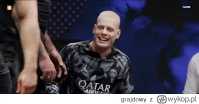 grajdowy - Gnoju? 
Starszy od Ciebie jestem. 
Jesteś moim dzieckiem. xD


#famemma