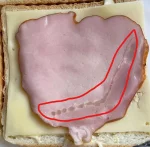 3I_i - Co to jest w szynkach, zawsze mnie to obrzydzało.
#jedzenie