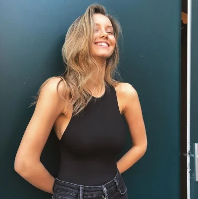 FrizPL_ - #nicolacavanis #ladnapani