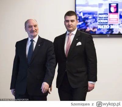 Szemiques - @ish_waw: