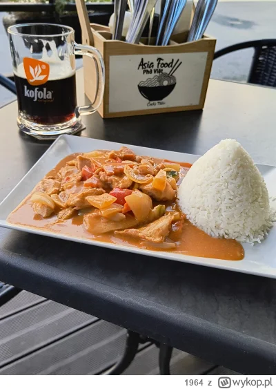 1964 - Taki obiad z napojem u Wietnamca w Czeskim Cieszynie 200 koron ~ 34zl
Kurczak ...