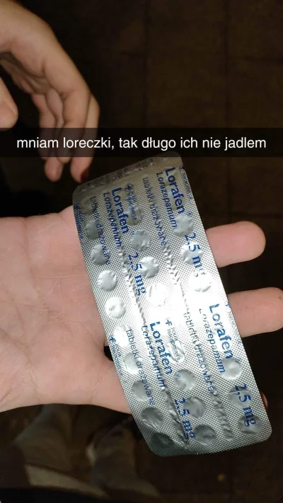 xwhite_codeine - mniam cukiereczki, kuhwa ile czasu lorkow nie jadłem.
koda już zeszł...