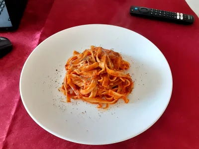 Piotrek7231 - #frogfood #gotujzwykopem #jedzzwykopem
Tagliatelle Bolognese