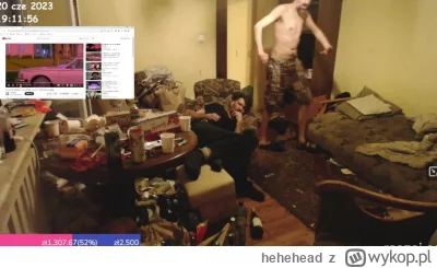 hehehead - #danielmagical 
shot z pukania do drzwi z kompa