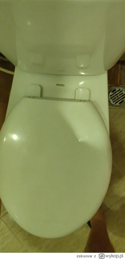 zakuosw - O proszę, Horner produkuje kible w Azji

#f1 #heheszki